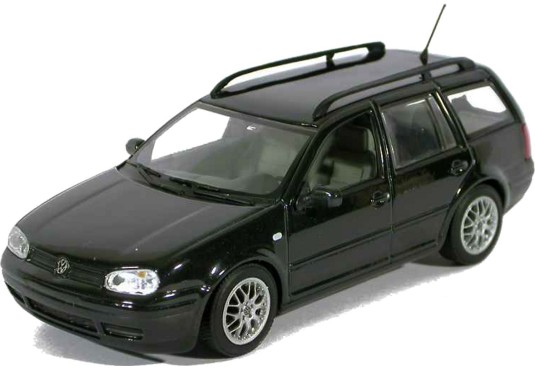 1/43 VOLKSWAGEN Golf Break 1999 VOLKSWAGEN