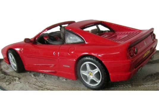 1/43 FERRARI F355 GTS "James BOND" FERRARI