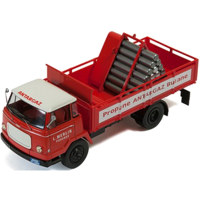1/43 UNIC Auteuil "ANTARGAZ" 1963 UNIC 1/43 UNIC Auteuil "ANTARGAZ" 1963 UNIC