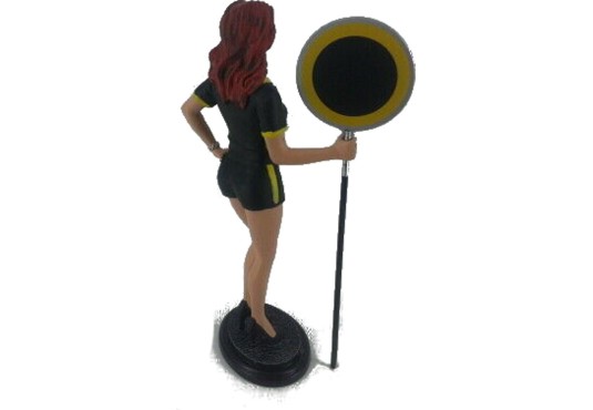 1/18 PERSONNAGE Grid Girl 2010 DIVERS