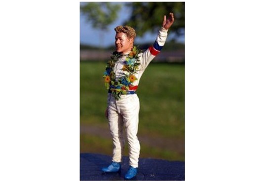 1/18 PERSONNAGE Tom KRISTENSEN 1997 DIVERS