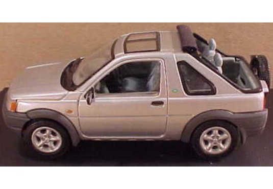 1/43 LAND ROVER Freelander 1998 LAND ROVER