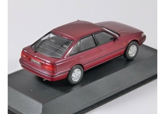 1/43 MAZDA 626 MAZDA