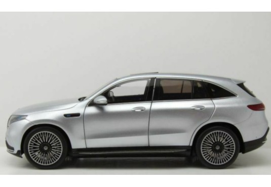 1/18 MERCEDES EQC 400 4matic 2019 + Led MERCEDES