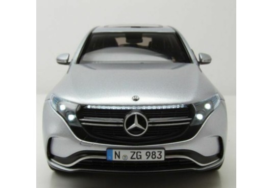 1/18 MERCEDES EQC 400 4matic 2019 + Led MERCEDES