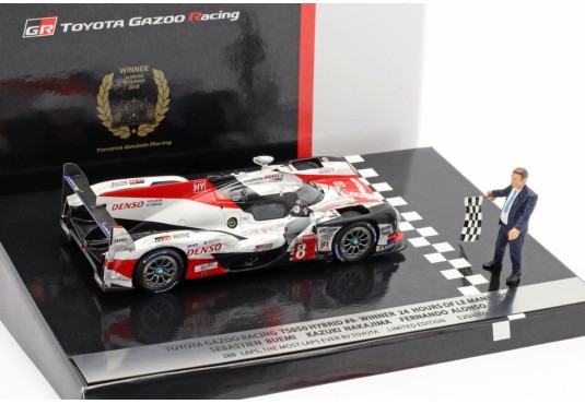 1/43 TOYOTA TS050 N°8 Le Mans 2018 + Personnage TOYOTA