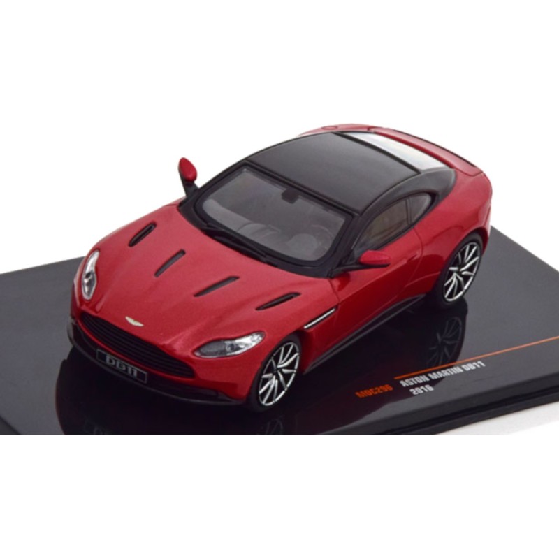 Miniature Truescale miniatures ASTON MARTIN V12 VANTAGE chez