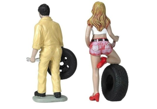 1/18 PERSONNAGE MECANICIEN Andie et Gery DIVERS
