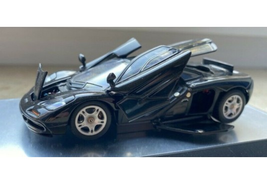 1/43 MC LAREN F1 MC LAREN