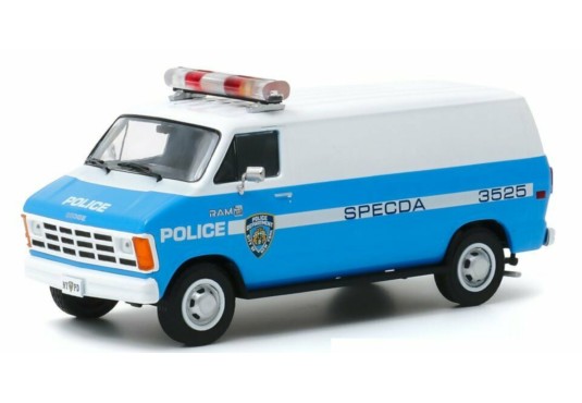 1/43 DODGE Ram B250 Van New York City Department NYPD 1987 DODGE