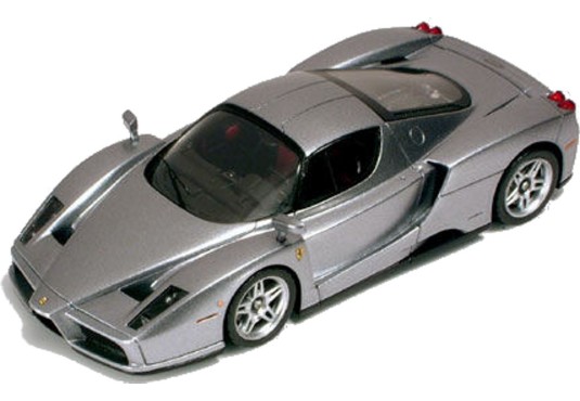 1/43 FERRARI Enzo 2002-2004 FERRARI