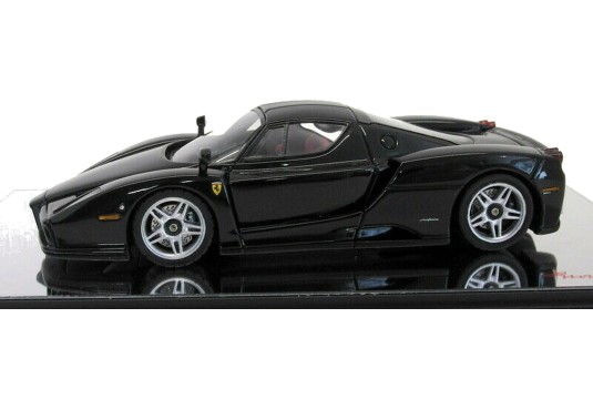 1/43 FERRARI Enzo 2002-2004 FERRARI