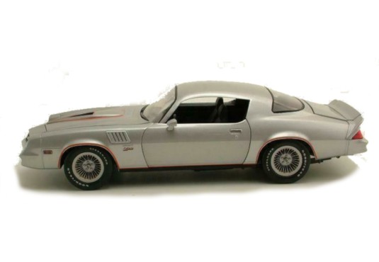 1/18 CHEVROLET Camaro Z28 1978 CHEVROLET