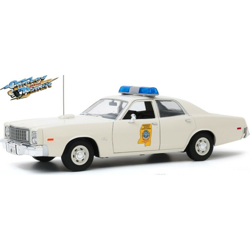 1/18 PLYMOUTH Fury 1975 "SMOKEY And The Bandit" PLYMOUTH
