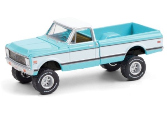 1/64 CHEVROLET K10 4X4 Pick up 1972 CHEVROLET