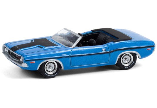 1/64 DODGE Challenger R/T Hemi 1970 DODGE