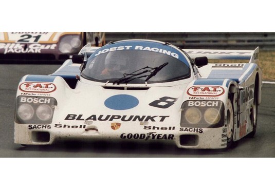 1/18 PORSCHE 962 C N°8 24 Heures du Mans 1988 PORSCHE