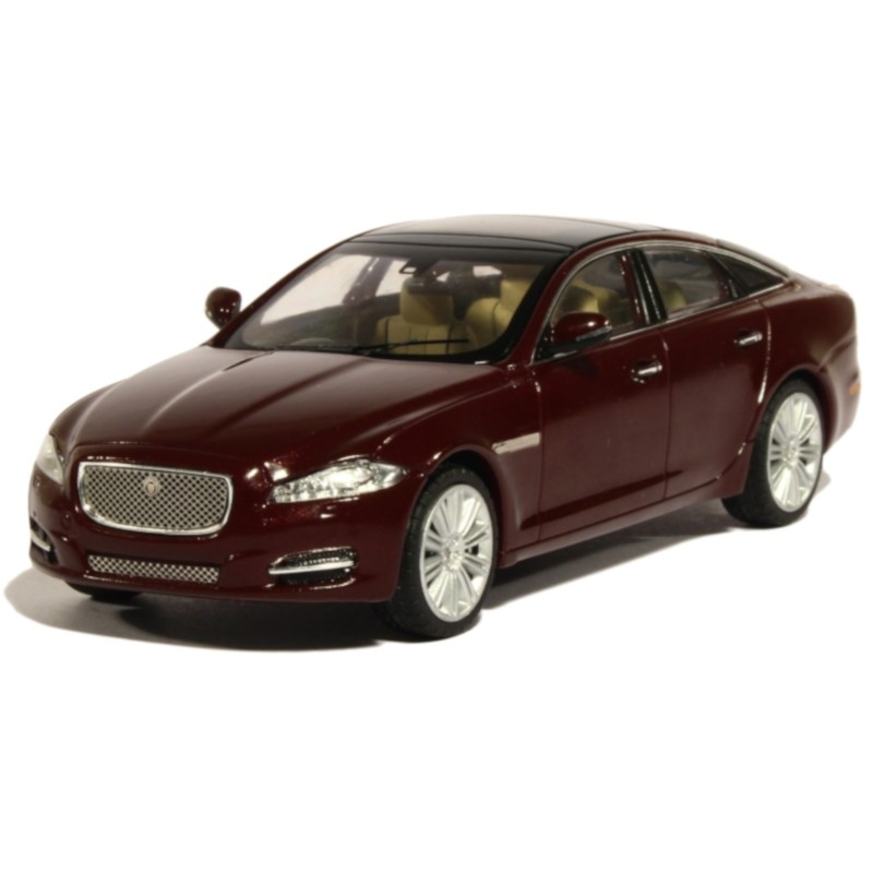 1/43 JAGUAR XJ 2011 JAGUAR 1/43 JAGUAR XJ 2011 JAGUAR