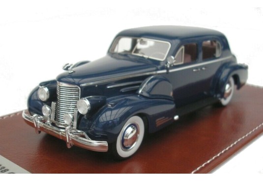 1/43 CADILLAC V16 Série 90 Town Sedan 1938 CADILLAC