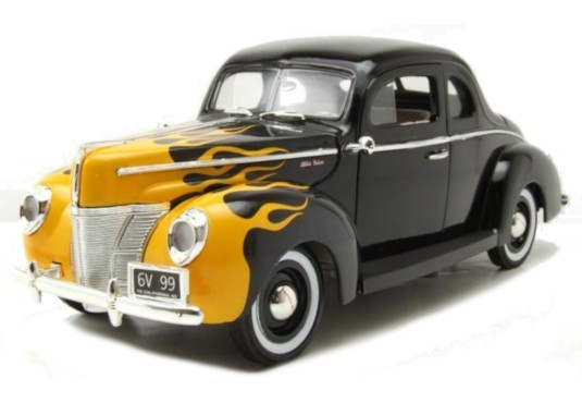 1/18 FORD Deluxe 1940 FORD