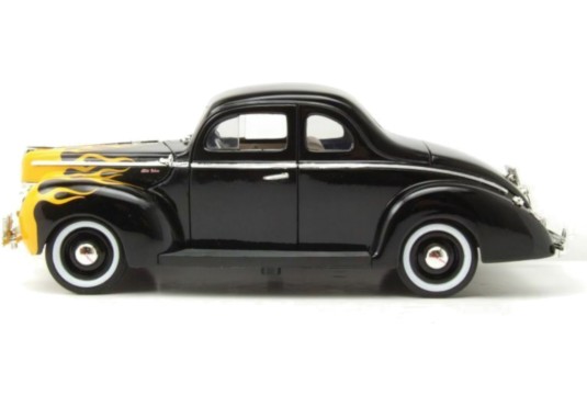 1/18 FORD Deluxe 1940 FORD