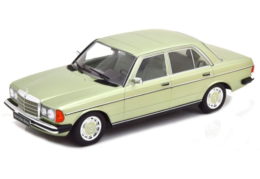 1/18 MERCEDES 280 E W123 1977 MERCEDES