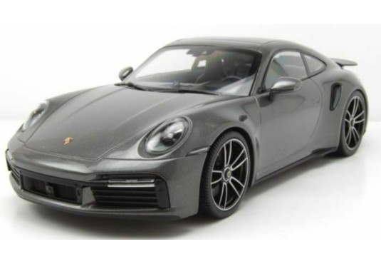 1/18 PORSCHE 992 Turbo S 2020 PORSCHE