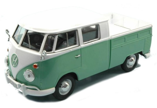 1/24 VOLKSWAGEN Combi T1 Double cabine Pick Up VOLKSWAGEN