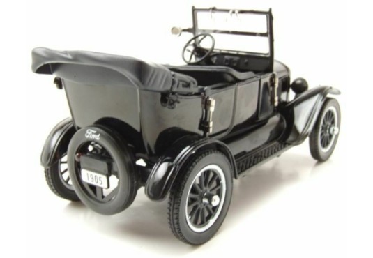 1/24 FORD T 1925 + Personnages "Laurel et Hardy" FORD