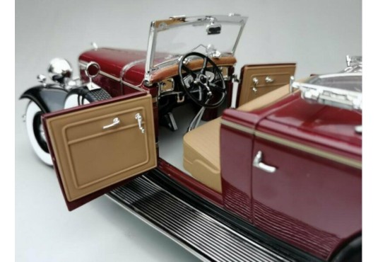 1/18 FORD Lincoln KB 1932 FORD