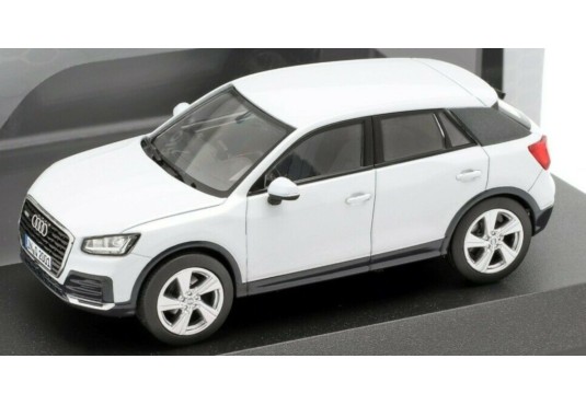 1/43 AUDI Q2 2017 AUDI