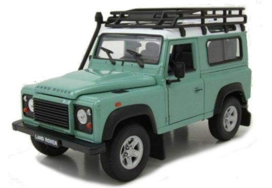 1/24 LAND ROVER Defender