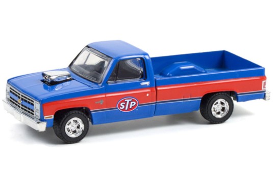 1/64 CHEVROLET Silverado...