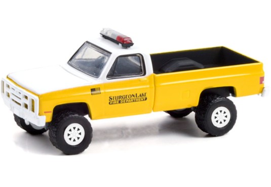 1/64 CHEVROLET M1008 Sturgeon Lake Minnesota Fire Department 1987