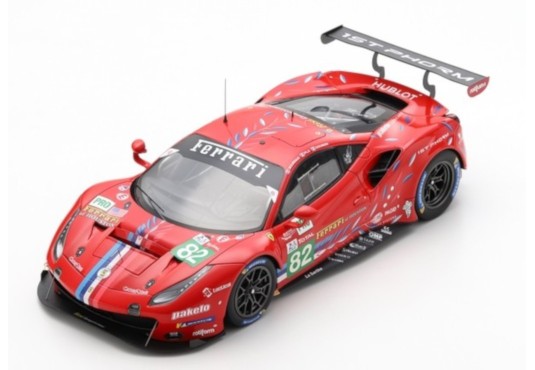 1/18 FERRARI 488 GTE N°82...