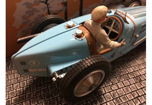 1/18 BUGATTI Type 59 Châssis 59124 + Pilote Gentleman Driver 1934