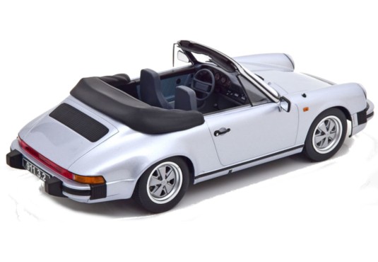 1/18 PORSCHE 911 3.2 Cabriolet 1988