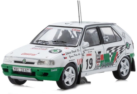 1/43 SKODA Felicia Kit Car...