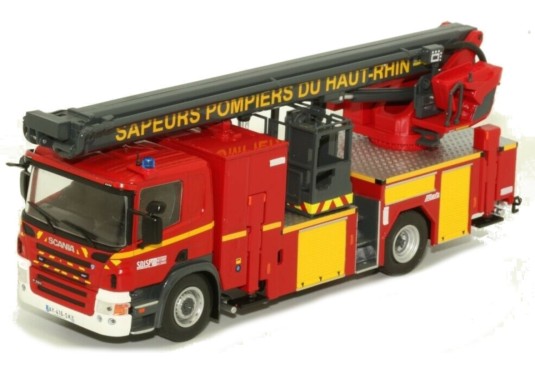 1/43 SCANIA P320 BEA SDIS 68