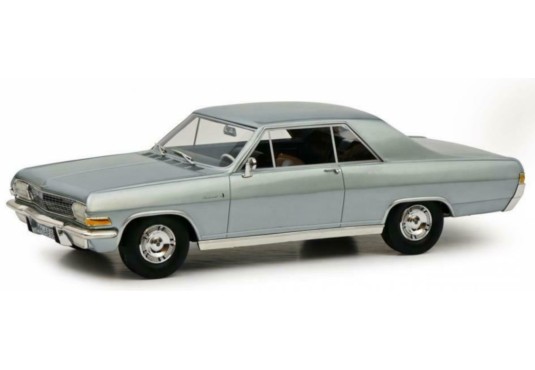 1/18 OPEL Diplomat A coupé 1964