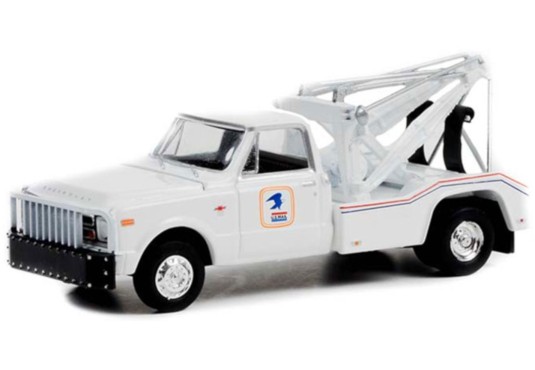 1/64 CHEVROLET C-30 Dépanneuse USPS