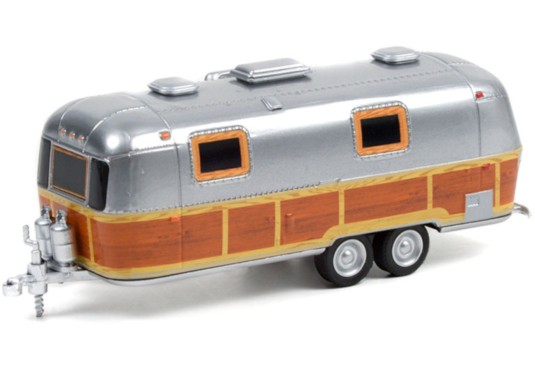 1/64 AIRSTREAM Safari...