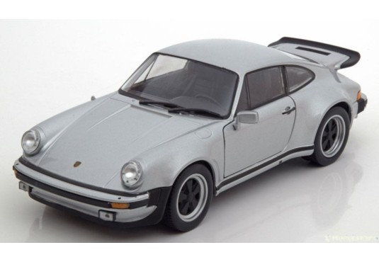 1/24 PORSCHE 911 Turbo 3.0L...