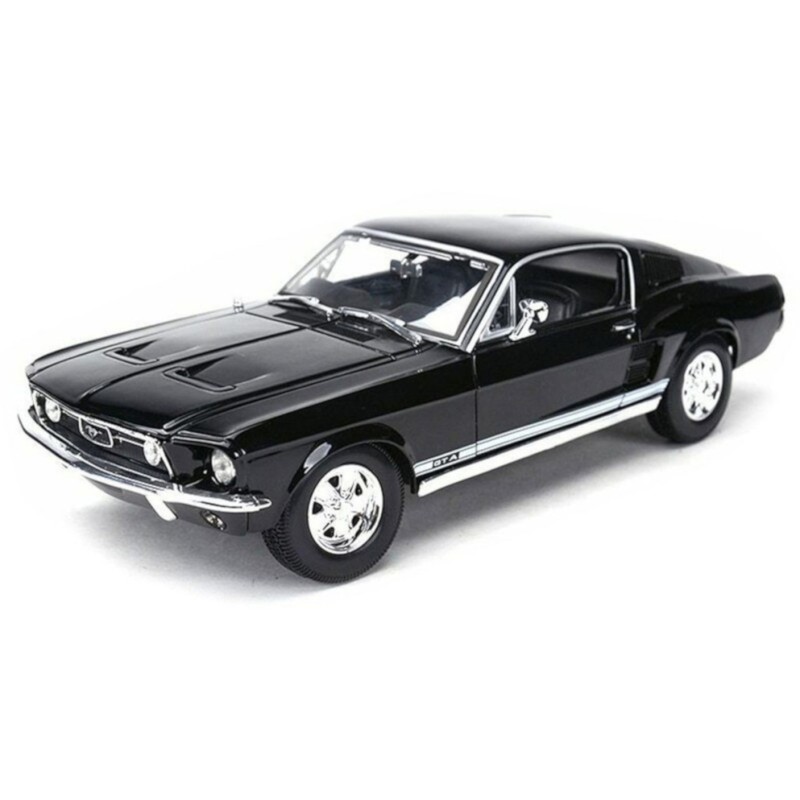 1/18 FORD Mustang Fastback 1967