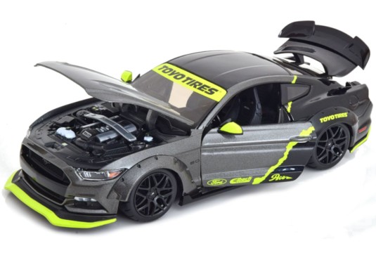 1/18 FORD Mustang GT 2015