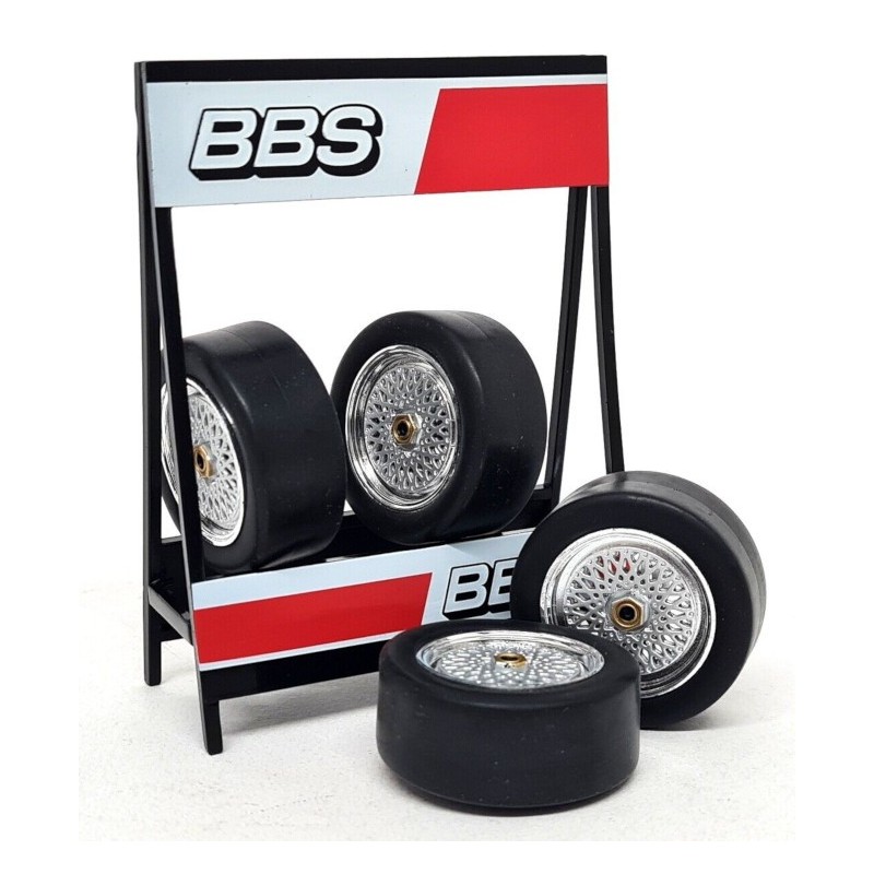 1/18 RACK Pneus Pirelli BBS + 4 Pneus avec jantes