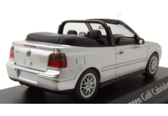 1/43 VOLKSWAGEN Golf IV Cabriolet 1998