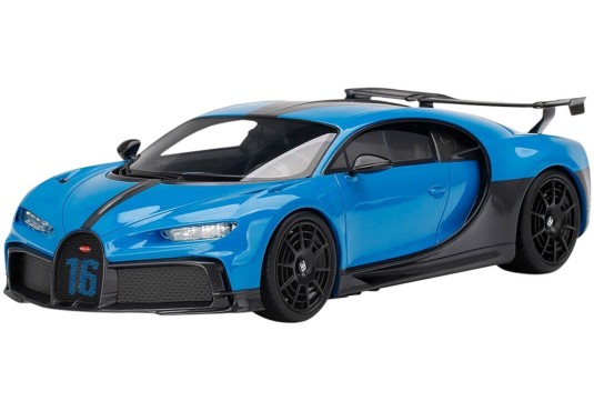 1/18 BUGATTI Chiron Pur Sport