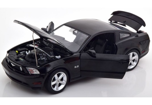 1/18 FORD Mustang GT "DRIVE" 2011
