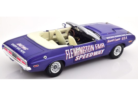 1/18 DODGE Challenger Flemington Fair Speedway 1971